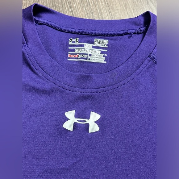 Under Armour UA Heat Gear Shirt - Picture 2 of 3
